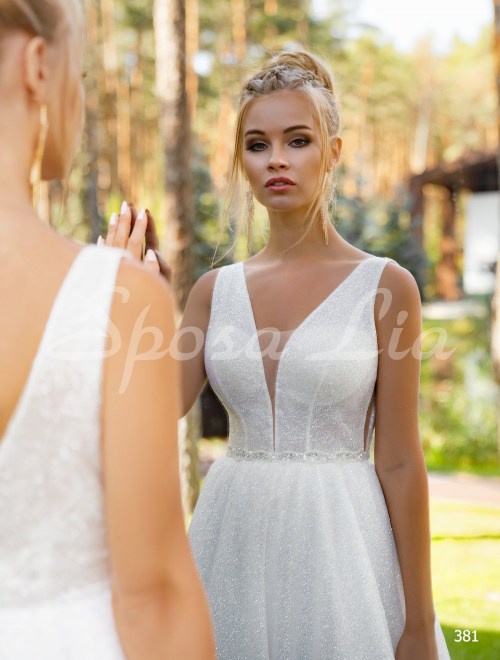 https://www.sposa-lia.com/images/stories/virtuemart/product/381       (4).jpg
